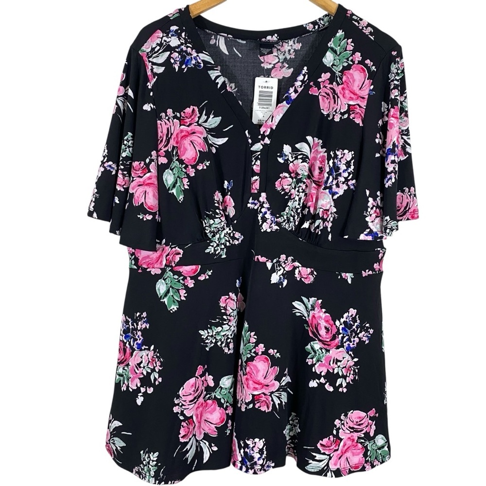 Torrid Womens Blouse Plus Size 2X Soft Rose Petal Floral Fluttery Sleeve Black